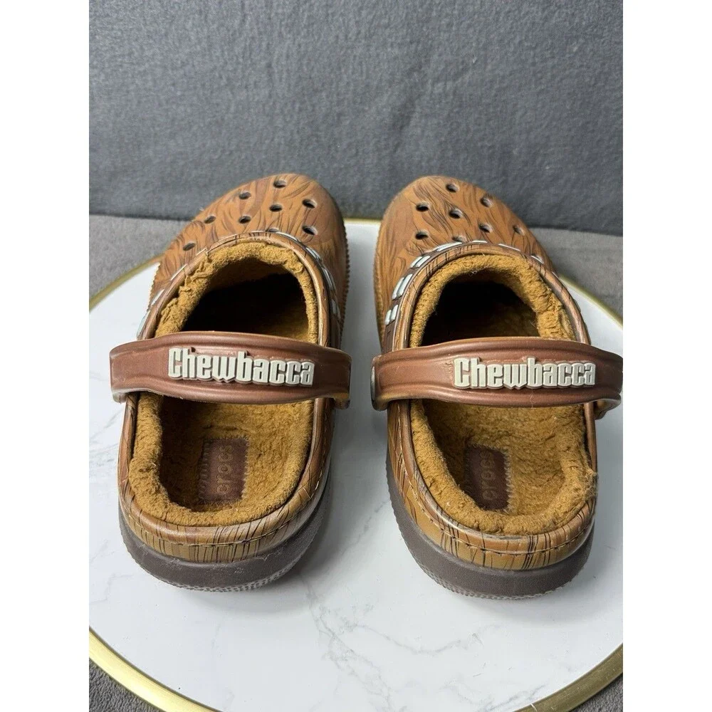 Crocs Star Wars Chewbacca Classic Lined Clog Mens 6 Womens 8 Brown Fleece Fur GC